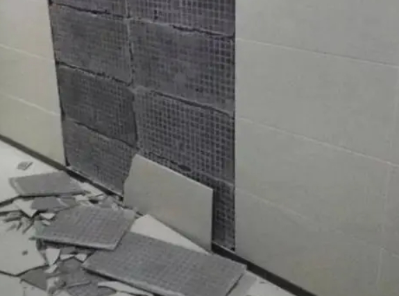 合阳瓷砖空鼓维修公司分享下合阳墙砖松动维修的知识